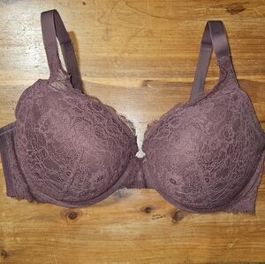 Like New Auden THE SUBLIME Lace Underwire Bra in Deep Purple